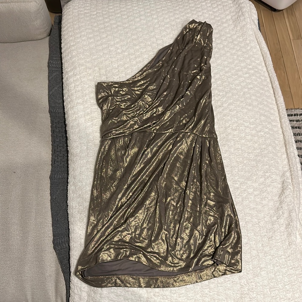 Vera Wang One Shoulder Gold Dress
